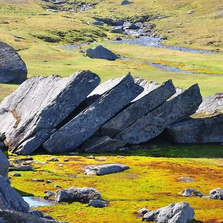 Utsikten Soloy Nr 8 Feriehus Tennevoll