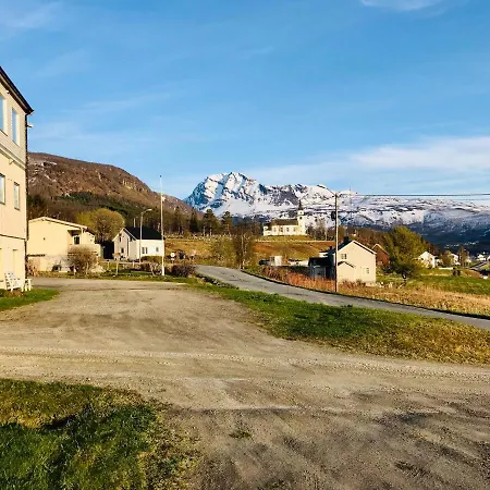 Utsikten Soloy Nr 8 *